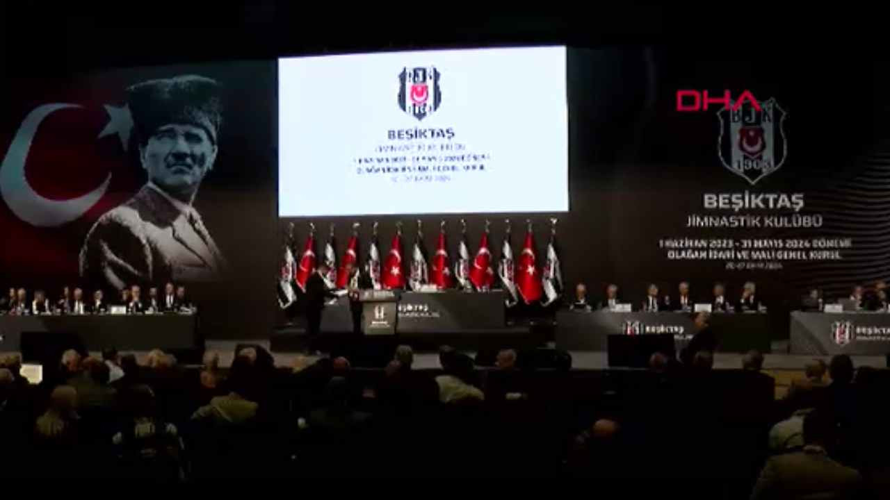 Beşiktaş’ta kongresinde Çebi protestosu: Yumruklu ve sandalyeli kavga